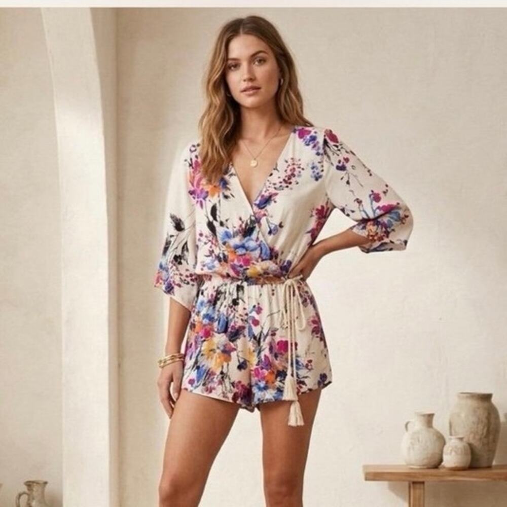 Umgee USA Romper multicolor floral print NWT